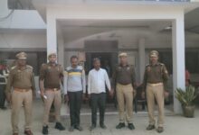 Photo of गैंगस्टर एक्ट में वांछित अभियुक्तों को पुलिस ने किया गिरफ्तार