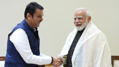 Photo of महाराष्ट्र के मुख्यमंत्री देवेंद्र फडणवीस ने दिल्ली में प्रधानमंत्री मोदी सहित कई शीर्ष नेताओं से की मुलाकात