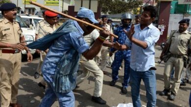 Photo of बिहार पुलिस में लाठी के इस्तेमाल का क्या है इतिहास?