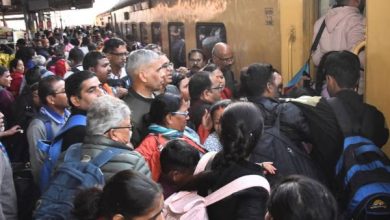 Photo of Railway Station : चारबाग रेलवे स्टेशन पर उमड़ी यात्रियों की भारी- भीड़ !